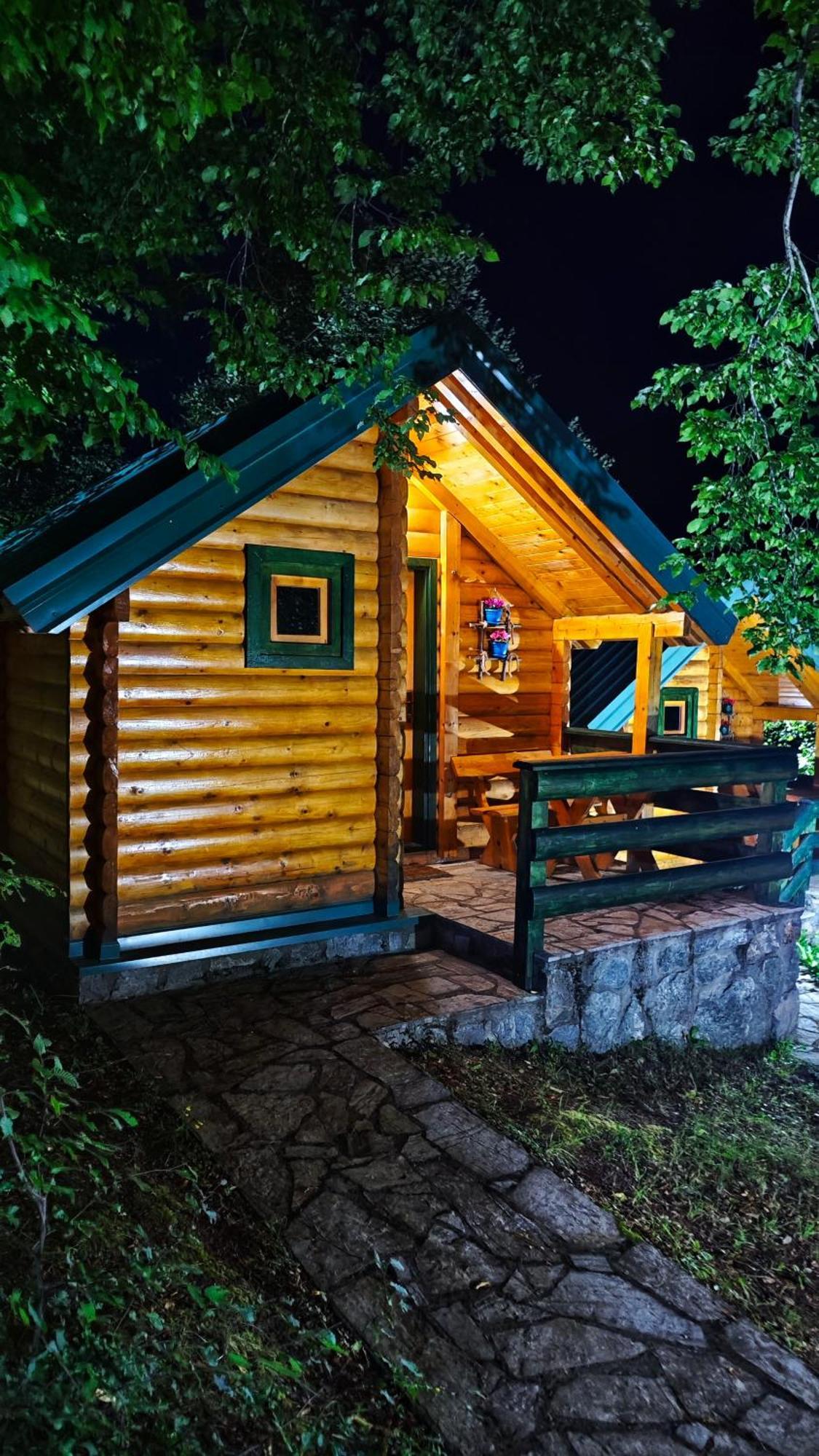 Kozak Apartments & Restaurant Mojkovac Ngoại thất bức ảnh