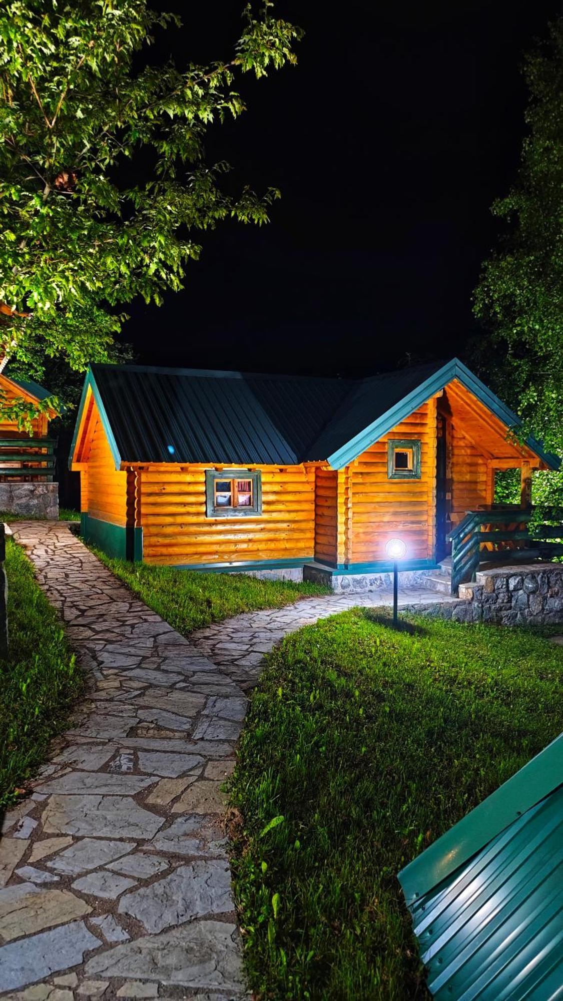 Kozak Apartments & Restaurant Mojkovac Ngoại thất bức ảnh