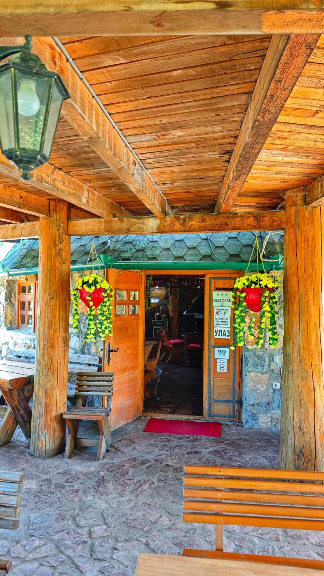 Kozak Apartments & Restaurant Mojkovac Ngoại thất bức ảnh
